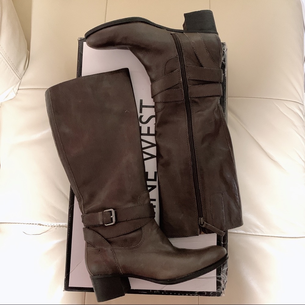 New Nine West Dark Grey Boots